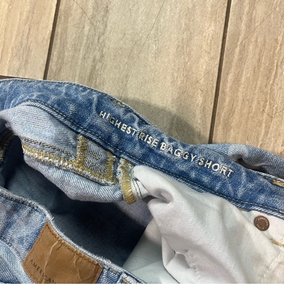 AE American Eagle Daisy Denim Highest Waist Baggy Short Size 4 - Picture 8 of 10